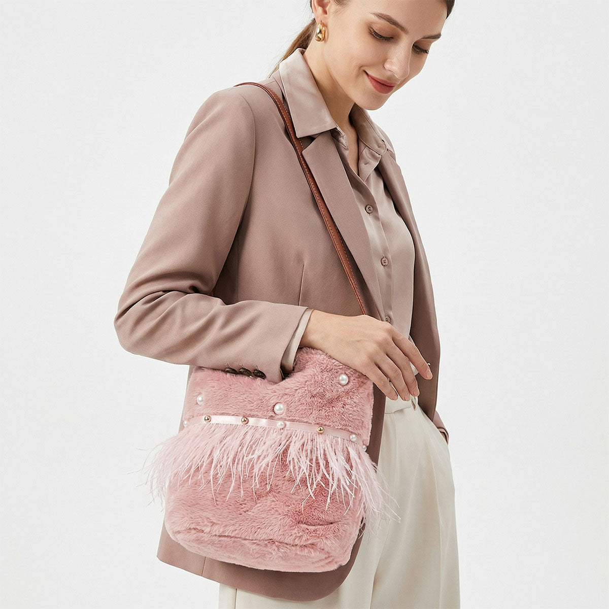 Mauve Fur Pearl Stud Bucket Bag