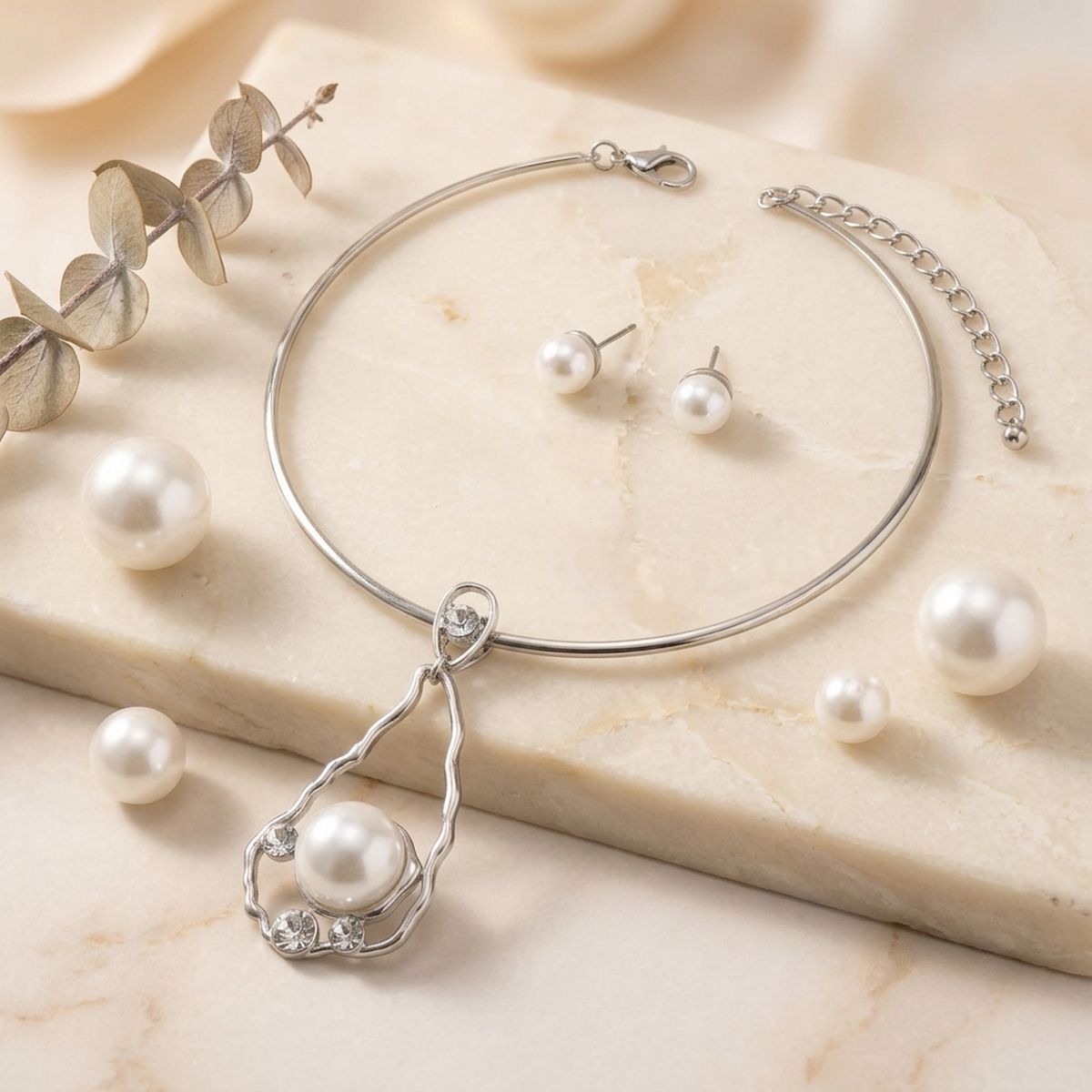 Silver Wavy Teardrop Pearl Pendant Choker Necklace