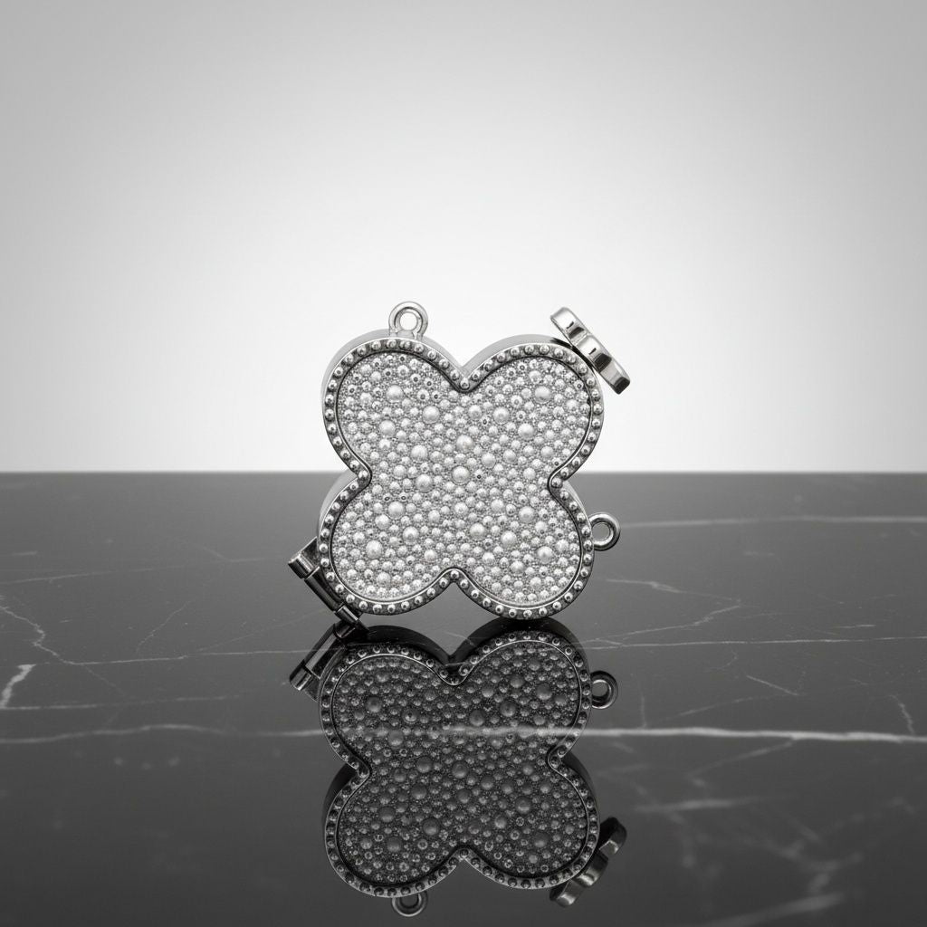 Mini Silver Quatrefoil Sparkle Crossbody Compact